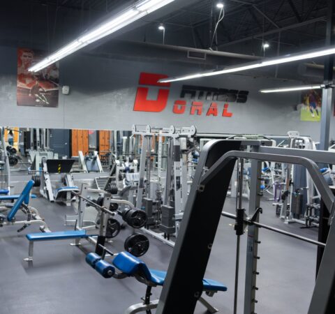 //doralfitness.co/wp-content/uploads/2025/07/doral-fitness-fotos-10.jpg