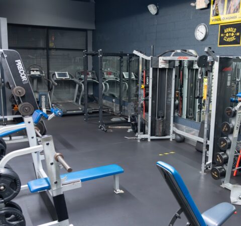 //doralfitness.co/wp-content/uploads/2025/07/doral-fitness-fotos-8.jpg